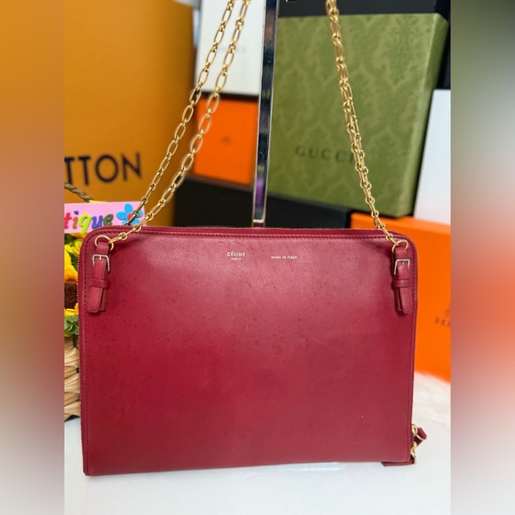 Auth CÈLINE Preowned Burgundy Leather Shoulder Bag with Gold Chain - Picture 9 of 17